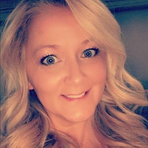 Meet your Posher, Jenni